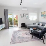 Fantastic House 珀德垂那