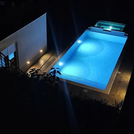 Fantastic House Villa