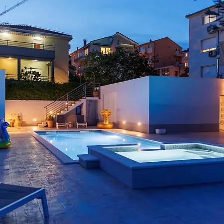Fantastic House Podstrana