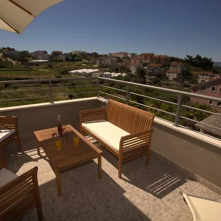 Fantastic House Villa Podstrana