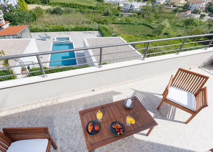 Villa Fantastic House Podstrana